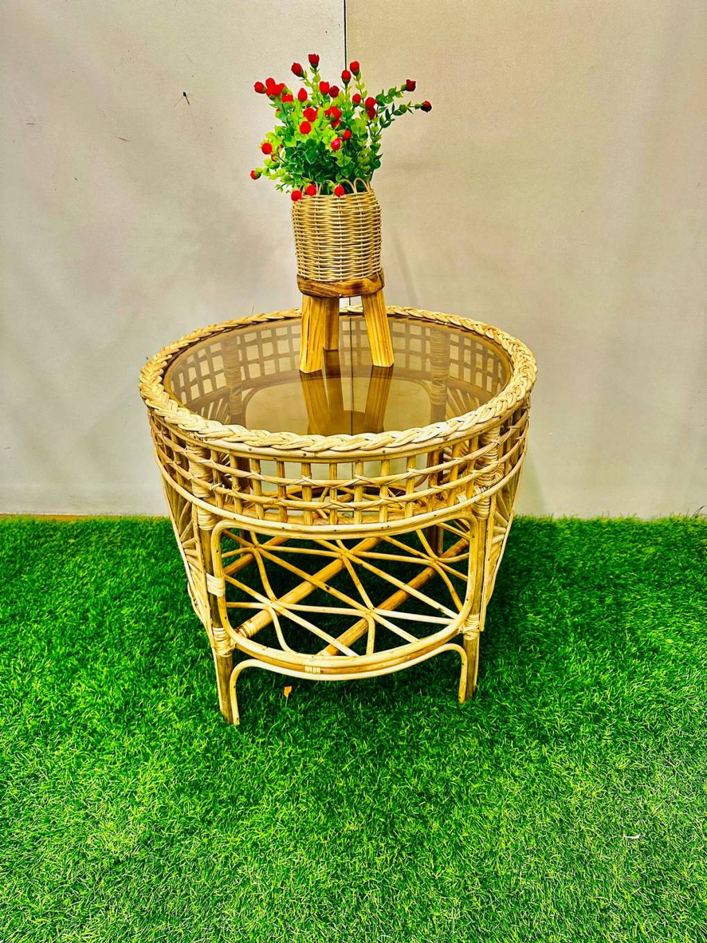 Tea table (Rattan)