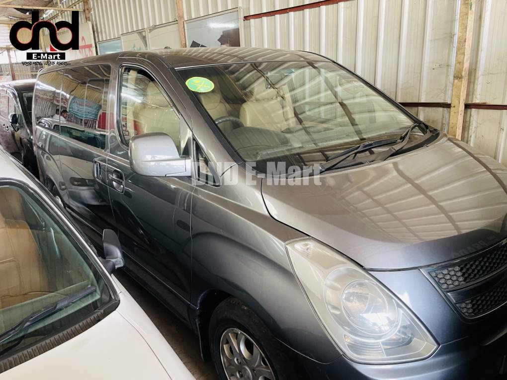 Toyota S1 NOAH